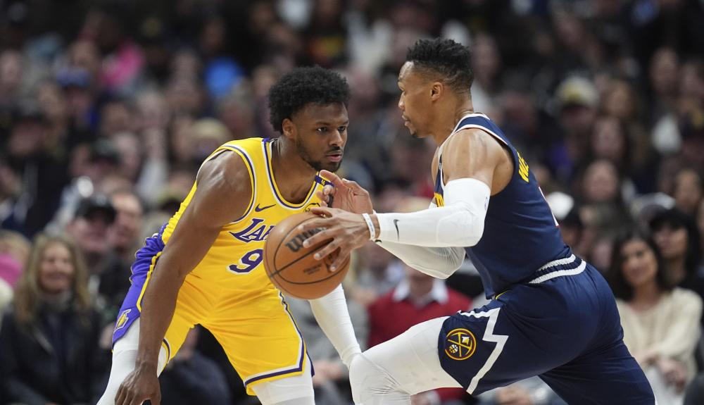 C组比赛中 C组比赛中