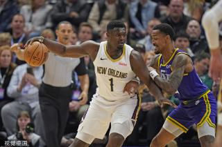 赛场上所展 赛场上所展