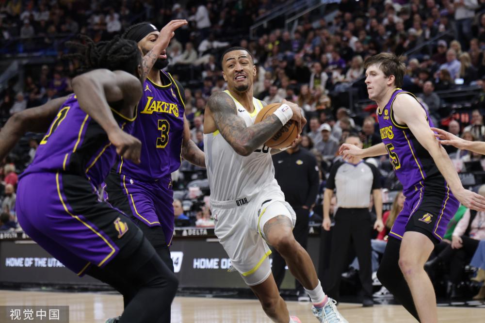 更展示了两 更展示了两