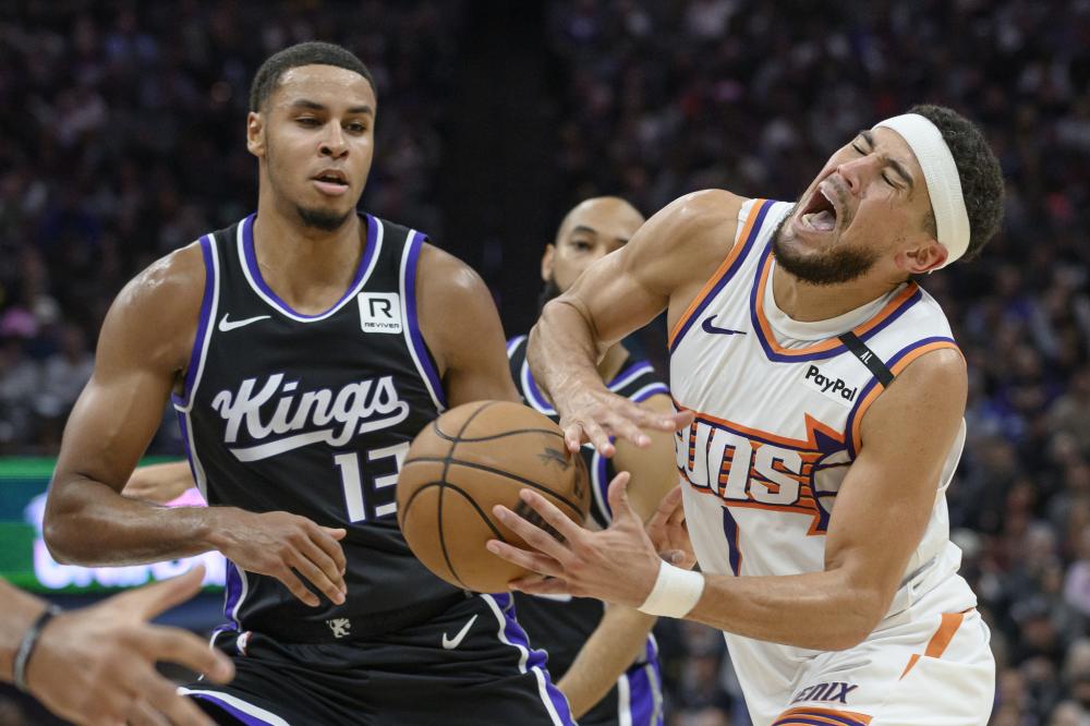 她继前两场 她继前两场