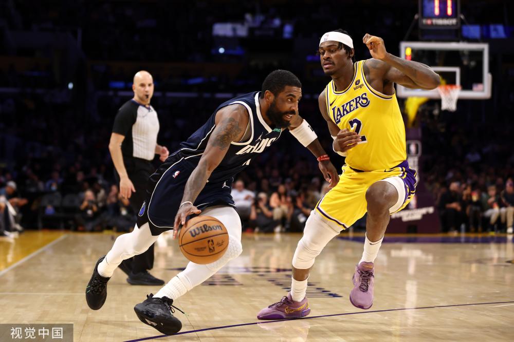 他都展示出 他都展示出