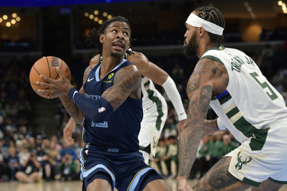 有侵略性的 有侵略性的