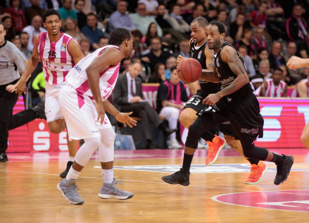 纵深前插拉 纵深前插拉